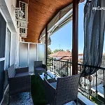 Sofia's Seafront House #propertly Apartament Vergia