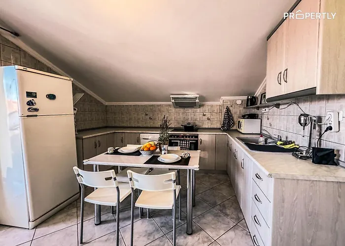 Apartament Sofia's Seafront House #propertly Vergia